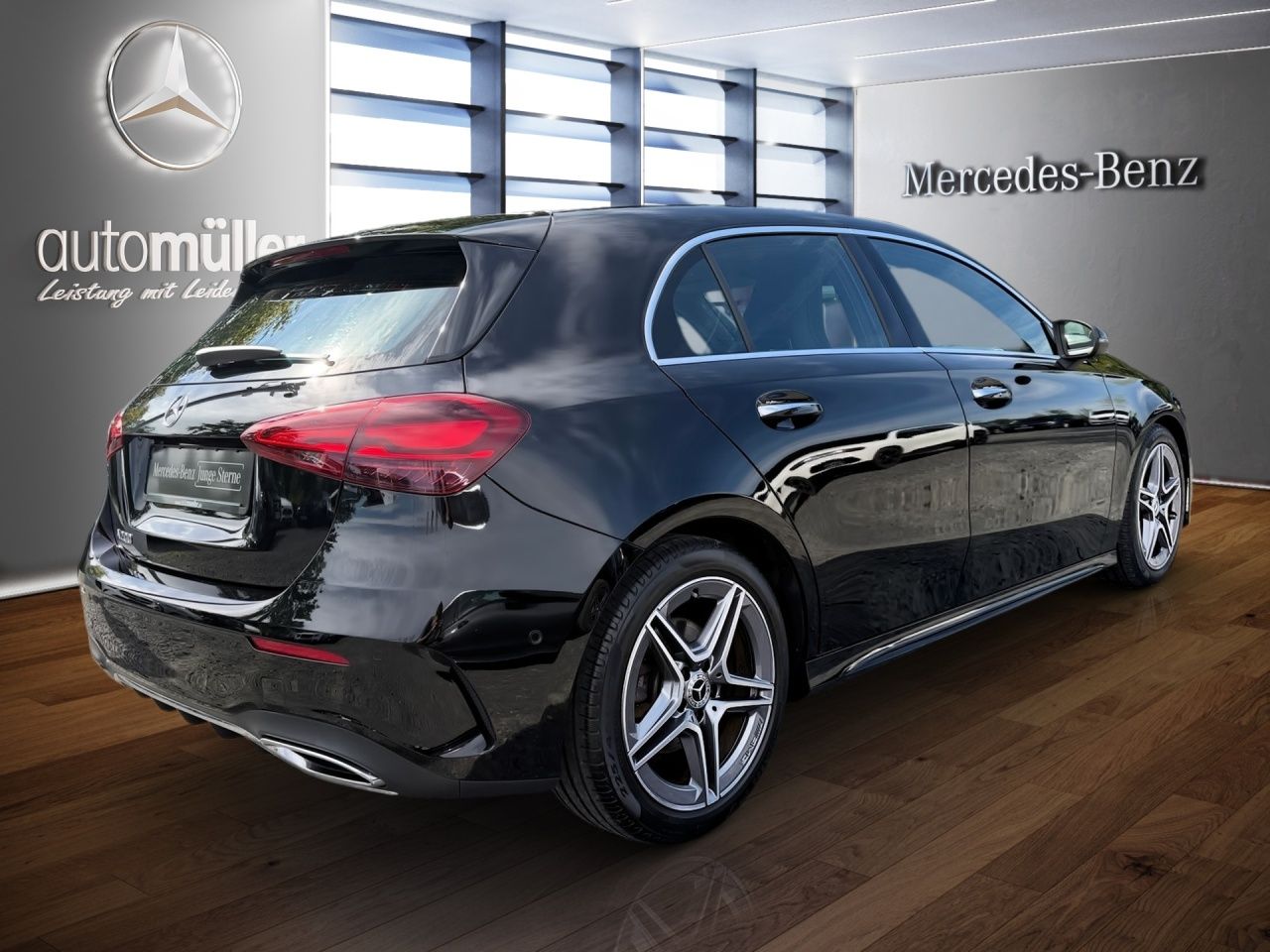 Fahrzeugabbildung Mercedes-Benz A 200 AMG+LED+AMBIENTE+DAB+LHZ+SHZ+