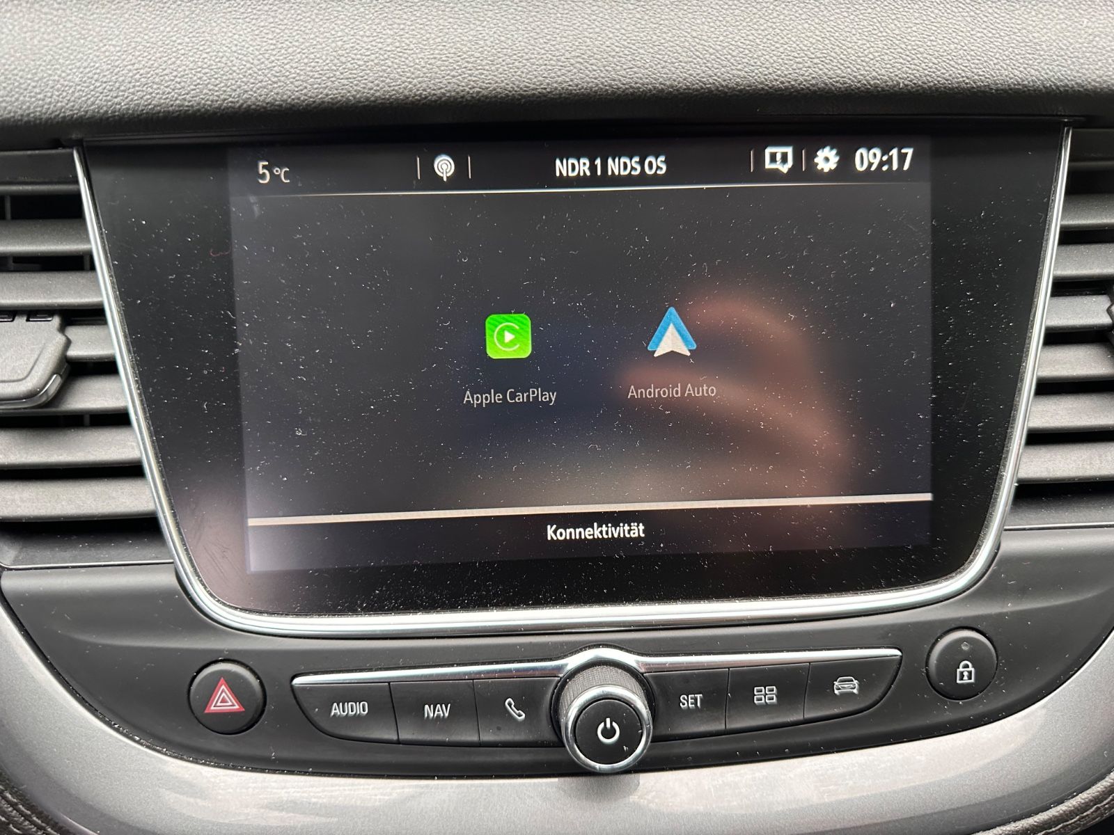 Fahrzeugabbildung Opel Grandland (X) 1.2 Turbo BiLED/AHK/Navi/360°/GJR