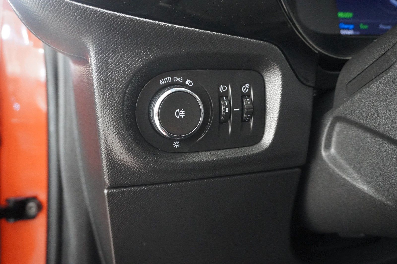 Fahrzeugabbildung Opel Corsa-e F EDITION 3-PHASIG NAVI/VIRT./SPORT/DAB+