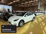 Tesla Model Y Rear-Wheel Drive - Tesla Model Y in Frankfurt (Main)