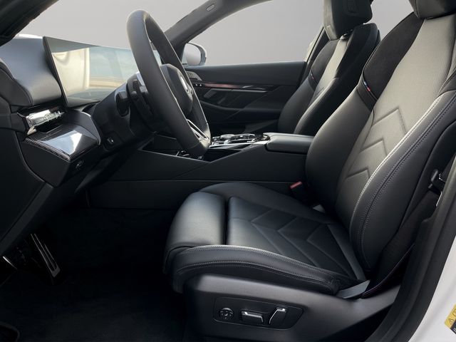 Foto Nummer 9: BMW 530e xDrive