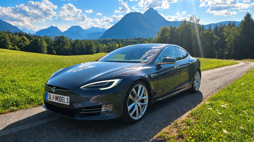 Image of Tesla Model S