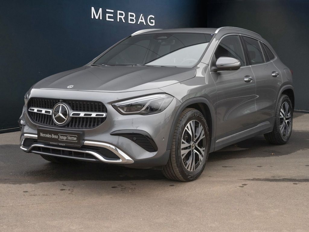 Image of Mercedes-Benz GLA 220