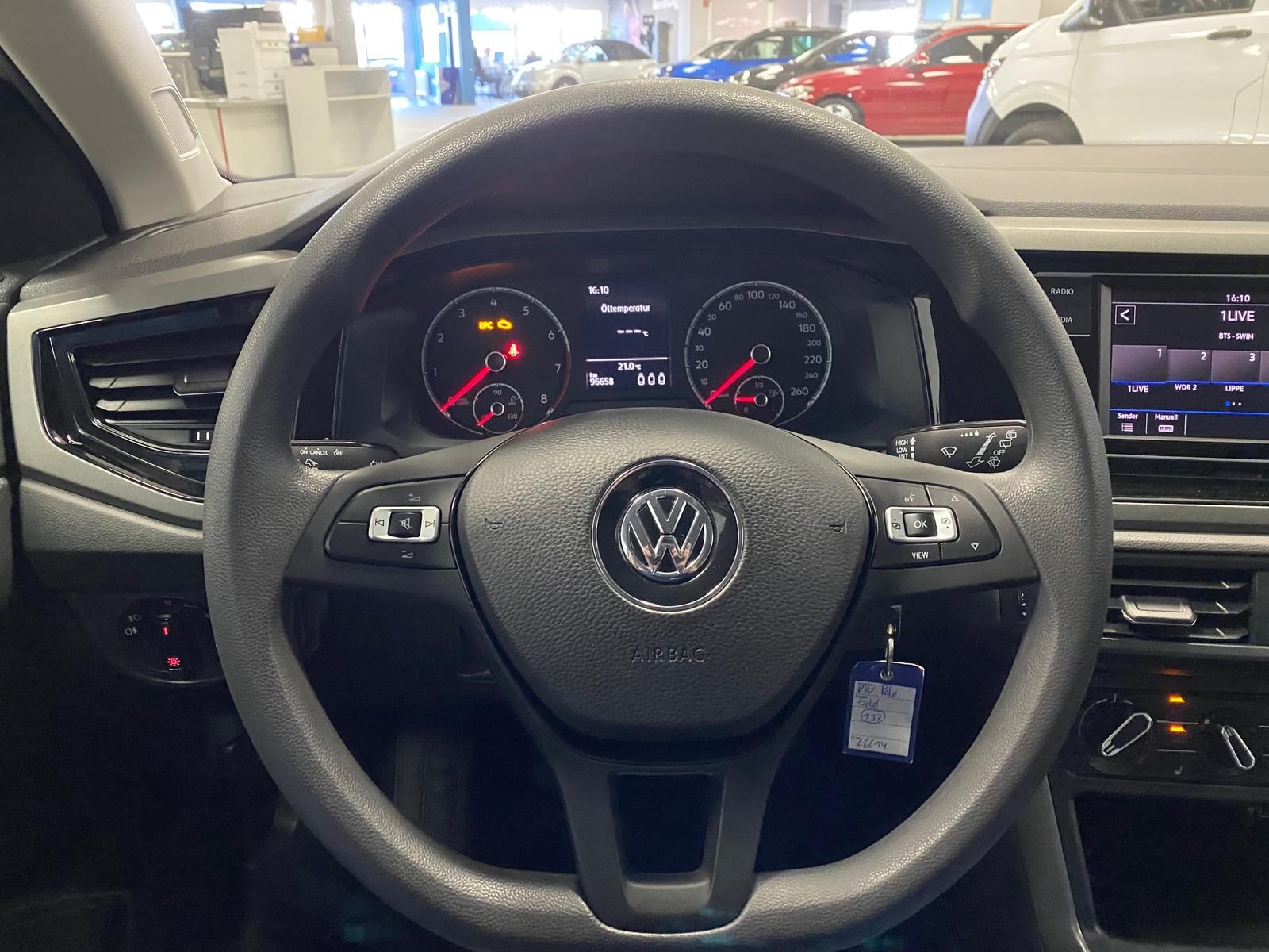 Fahrzeugabbildung Volkswagen Polo 1.0 TSI Comfortline PDC+SITZHEIZ+ALLWETTER+