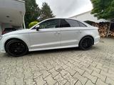 Audi S3 2.0 TFSI S tronic quattro -Limousine - Audi S3: Limousine