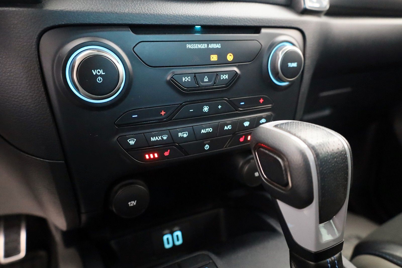 Fahrzeugabbildung Ford Raptor 4x4,Leder,Navi,Xenon,CarPlay,Rolo, AHK