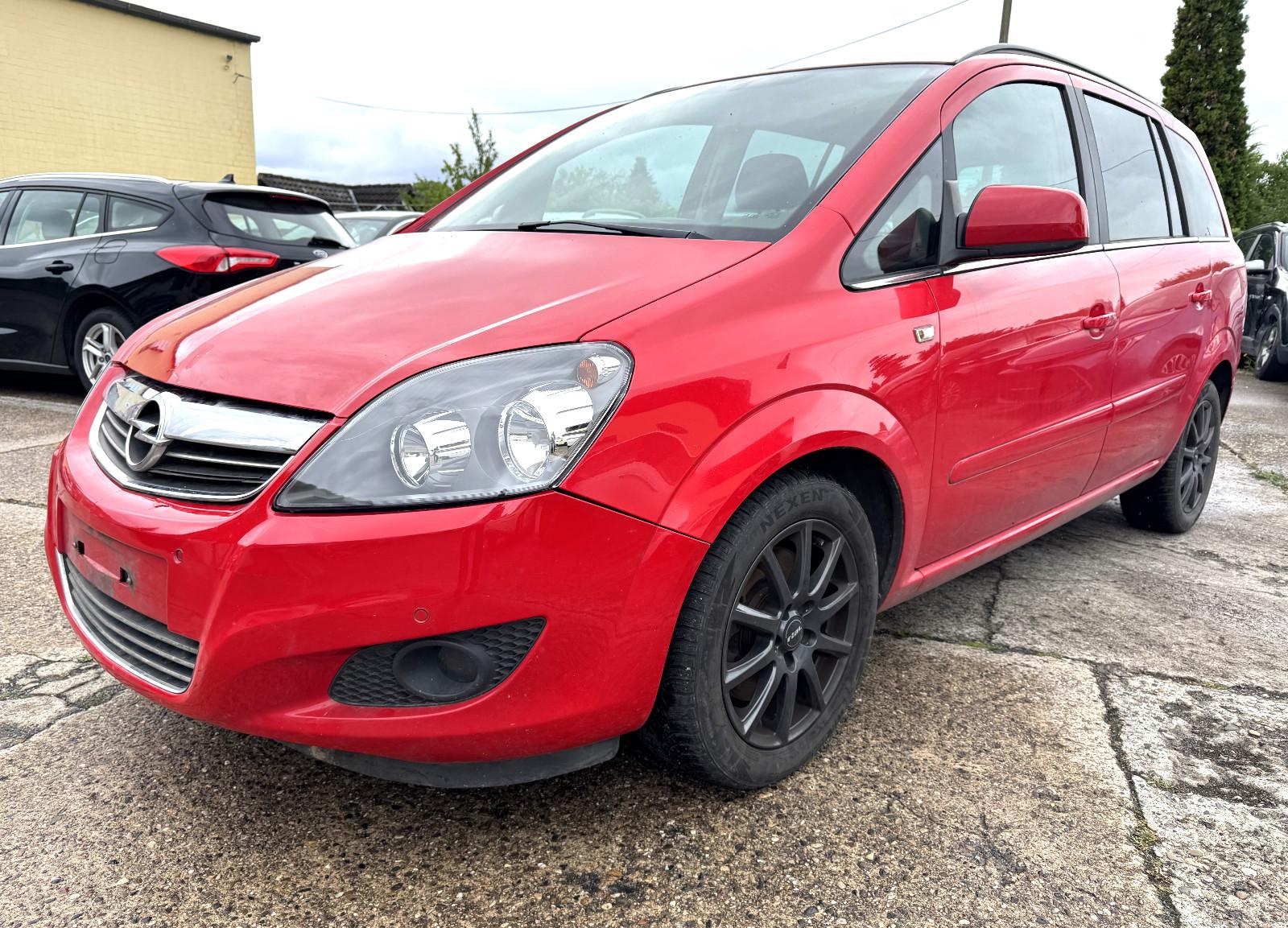 Opel Zafira B Design Edition Navi 7Sitzer*TÜV NEU