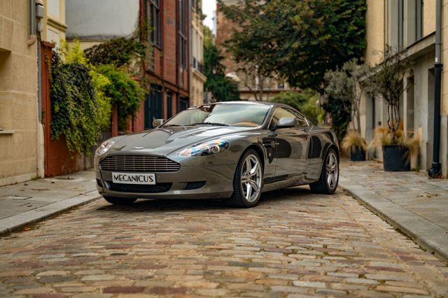 Aston Martin DB9 5.9