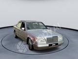 Mercedes-Benz W124 220 Mercedes Benz (1995/11) Tausch mö... - gebrauchte Mercedes-Benz 220 aus dem Jahr 1995