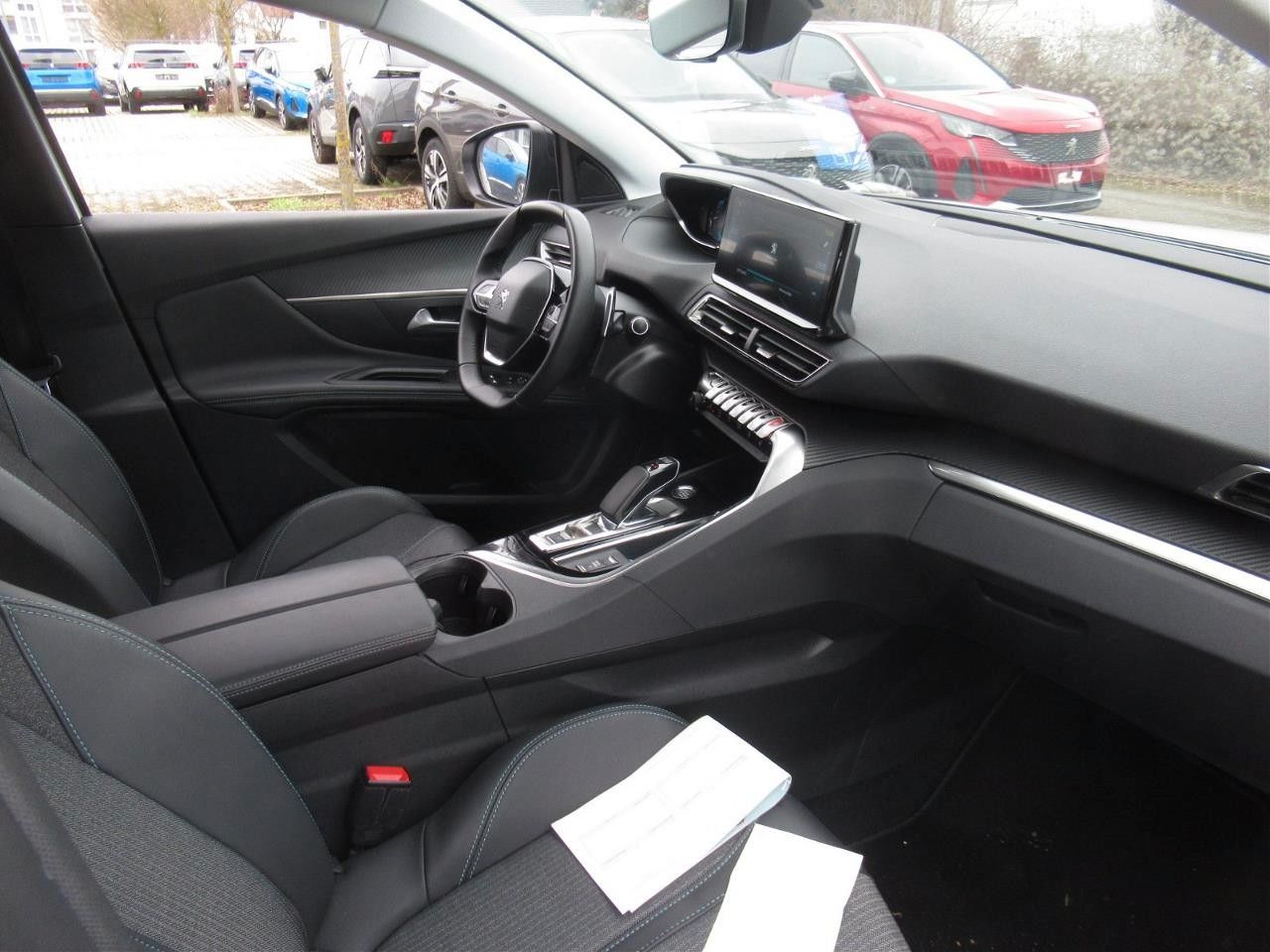 Fahrzeugabbildung Peugeot 3008 Hybrid PHEV ALLURE NAVI/LED/KAMERA/SH/DAB+