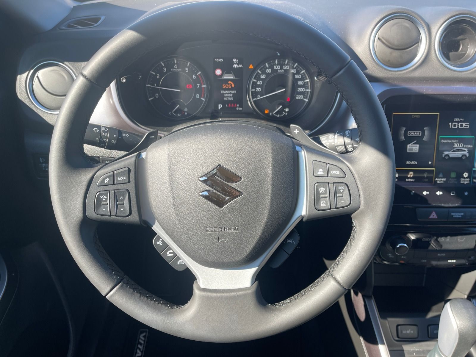 Fahrzeugabbildung Suzuki Vitara 1.4 Mild-Hybrid Comfort AHK Automatik