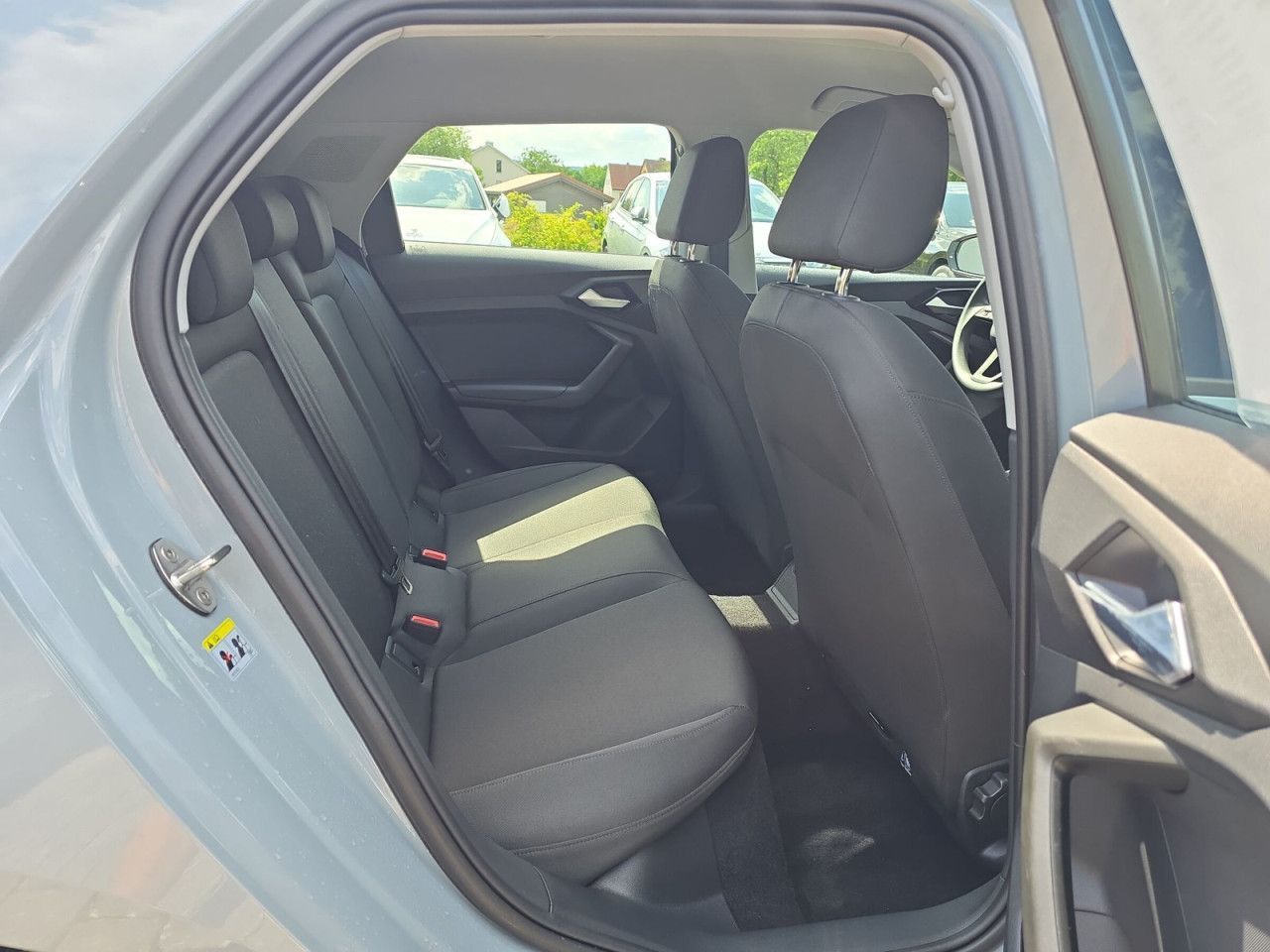 Fahrzeugabbildung Audi A1 Sportback Advanced 30 TFSI 81(110) kW(PS) S