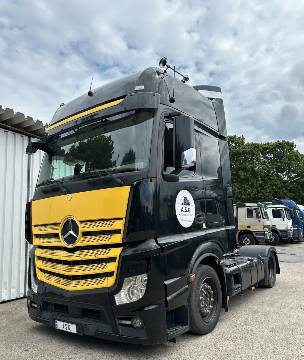 Mercedes-Benz Actros 1848 GigaSpace