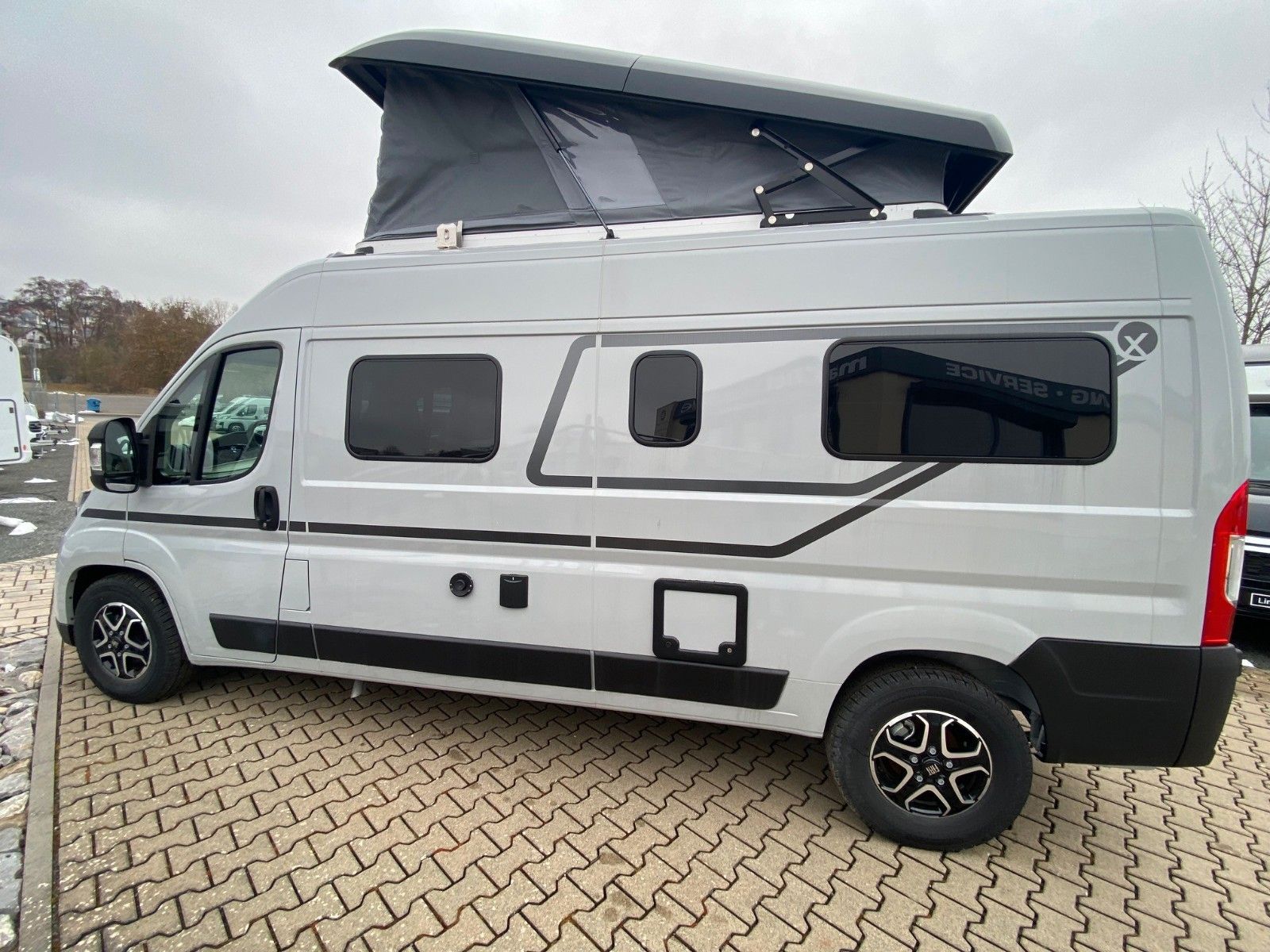 Fahrzeugabbildung Etrusco CV 600 DB *Aufstelldach*Complete Selection*Marki