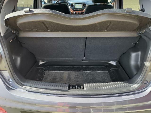 Hyundai i10 1.2 Style Navi Sitz-Lenkradzeizung