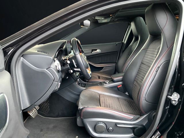 Mercedes-Benz GLA 220