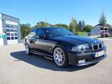 BMW e36 323i M Paket  - BMW 323: E36 323i