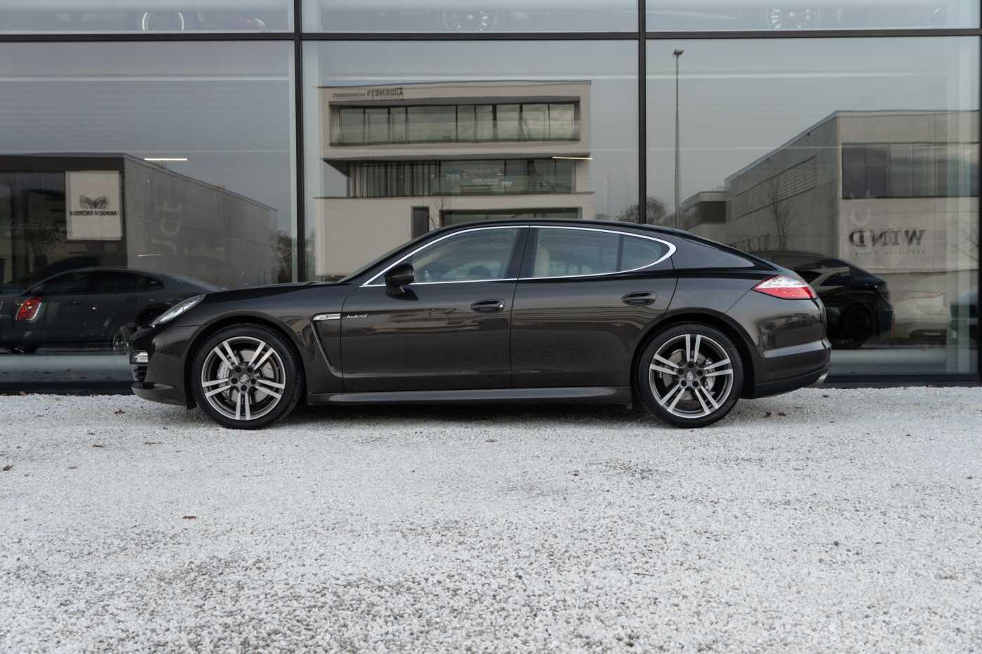 PORSCHE PANAMERA S HYBRIDE 333ch BVA Historique présent - 1ERE MAIN
