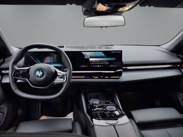 BMW 520 - 11