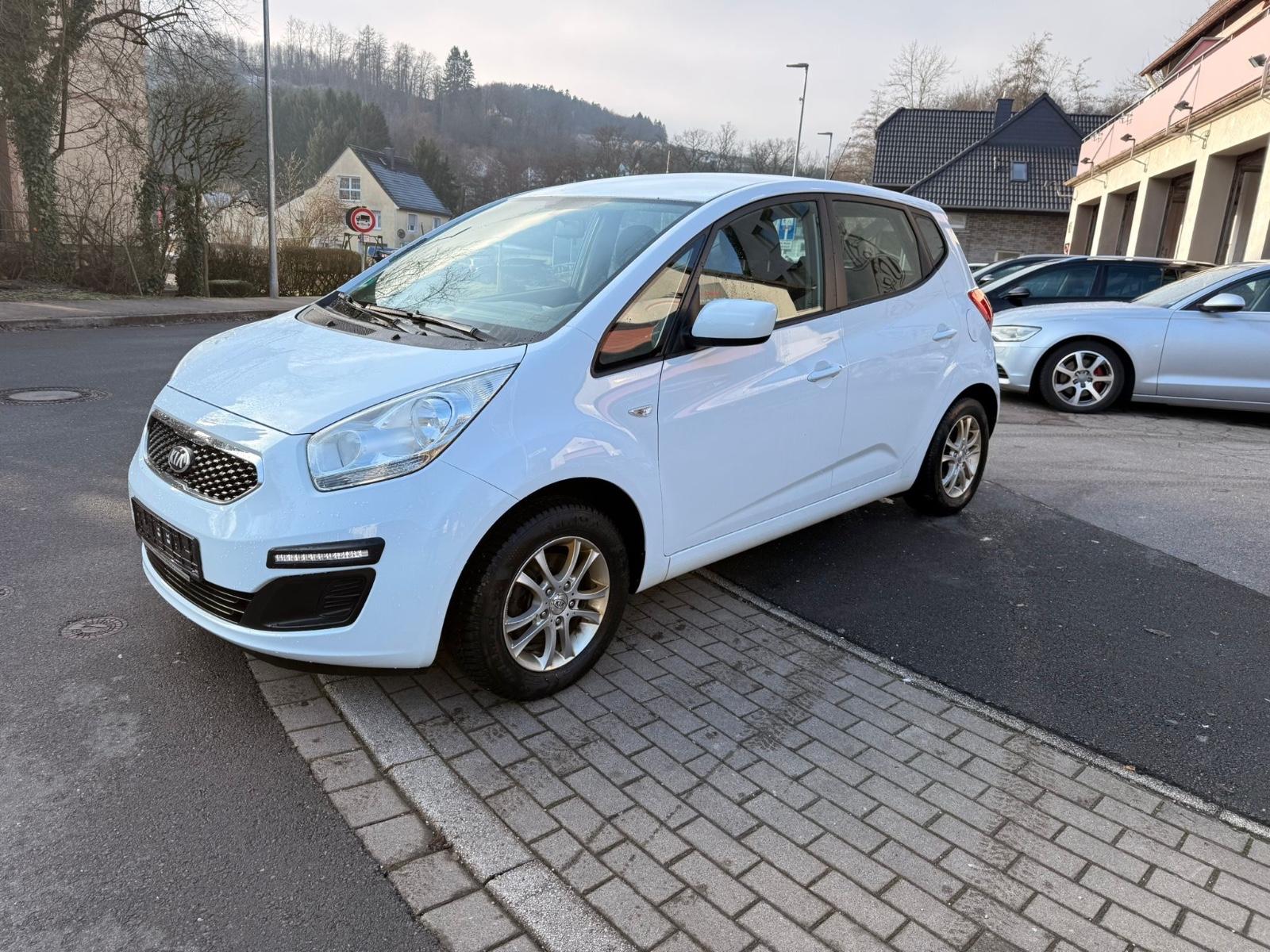 Kia Venga Business Line 1  Klima,Navi,SHZ,2.Hand