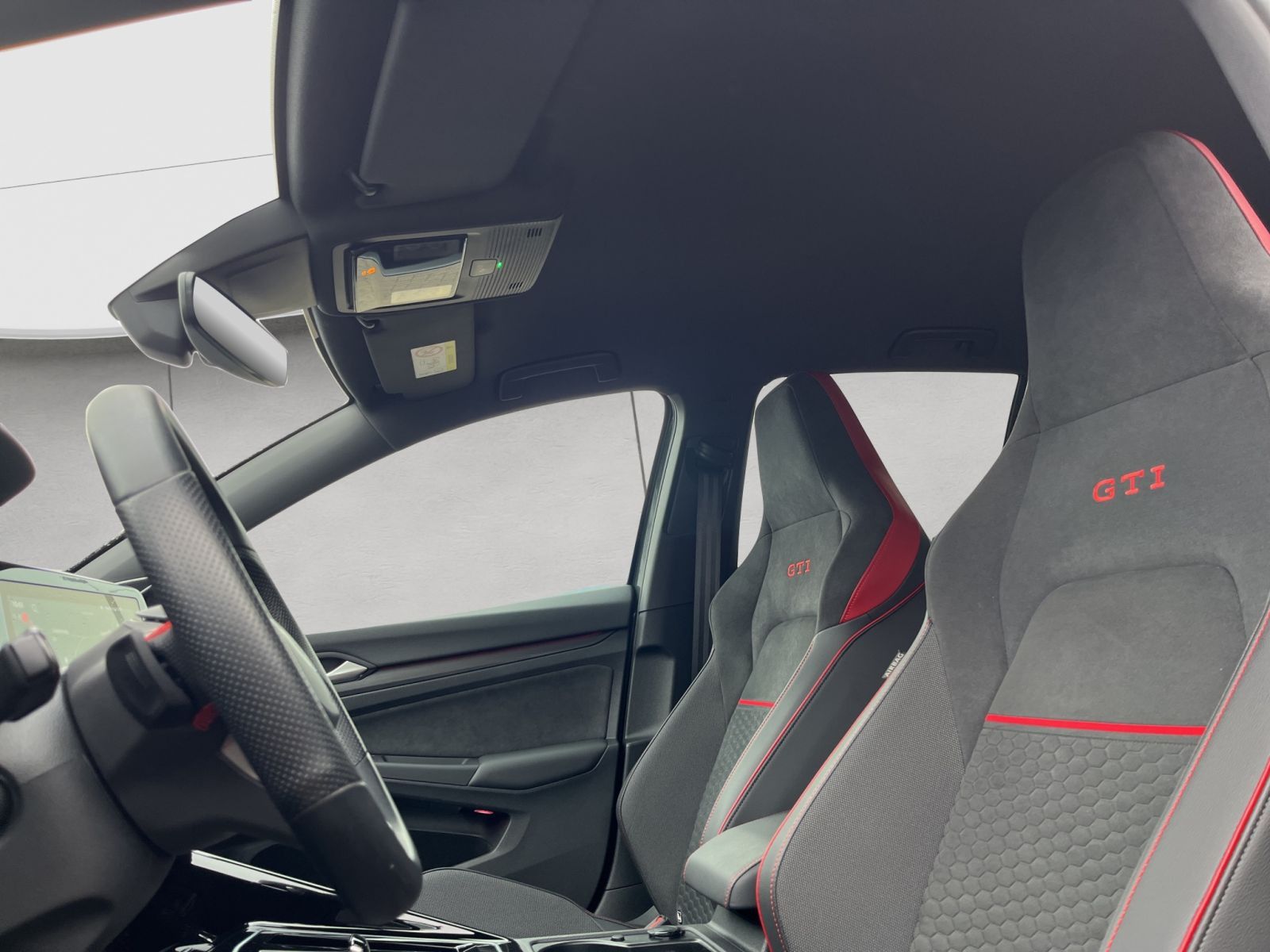 Volkswagen Golf VIII 2.0 TSI DSG GTI Clubsport Harman Kardo foto 16