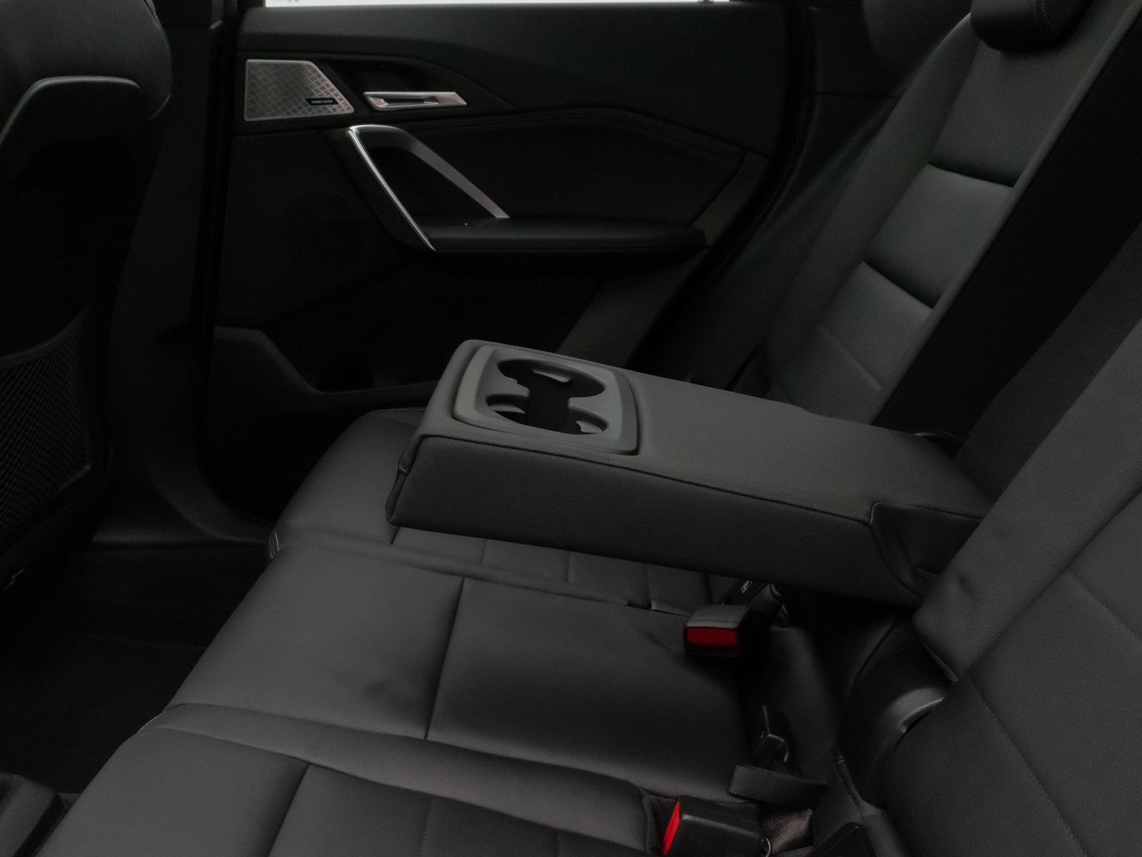 Fahrzeugabbildung BMW X1 xD23i M Sport Panoram 360°HUD DAB H/K ACC 19"