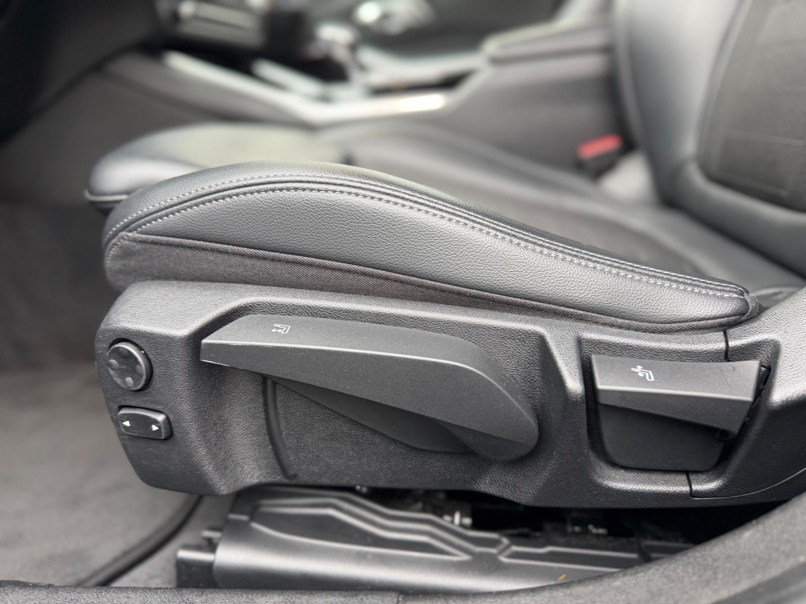 BMW 318d Touring  SportLine*ACC*AMBIENTE*17-ZOLL*LED