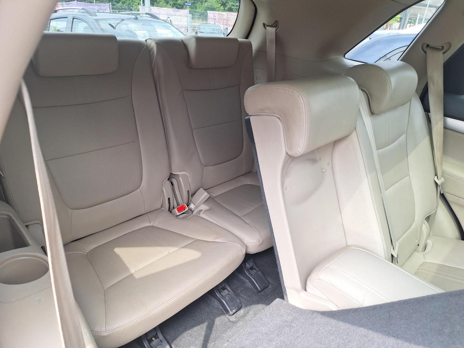 Kia Sorento 2012 — photo 17