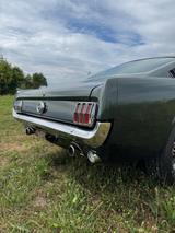 Ford Mustang Fastback Bj. 1965 - Ford Mustang aus 1965: Fastback