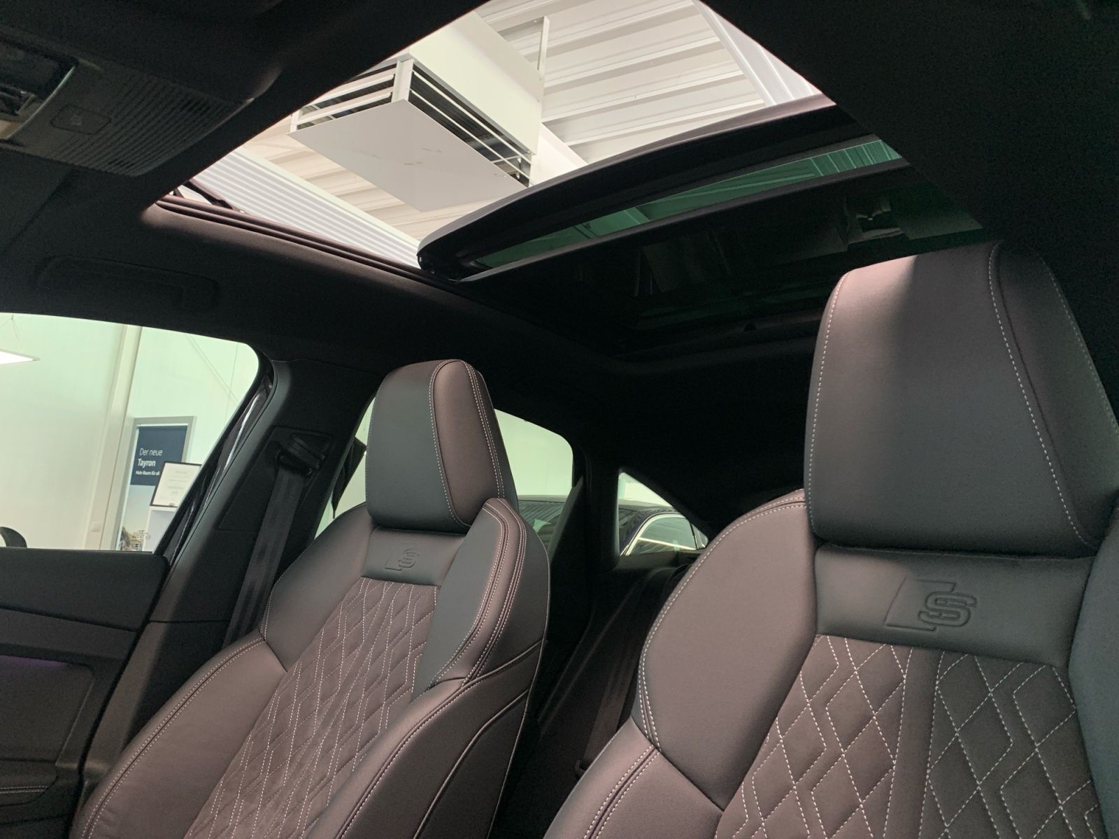 Audi Q4 e-tron - Bild 13