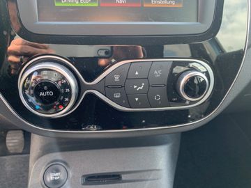 Fahrzeugabbildung Renault Captur Limited