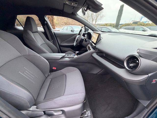 Toyota C-HR 1,8 l Teamplayer + Technik Paket