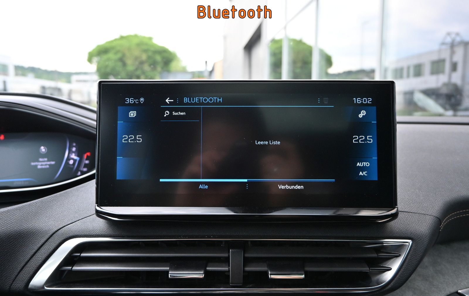 Fahrzeugabbildung Peugeot 5008 BlueHDi 130 GT °ACC°AHK°PANO°7-SITZE°ALARM°