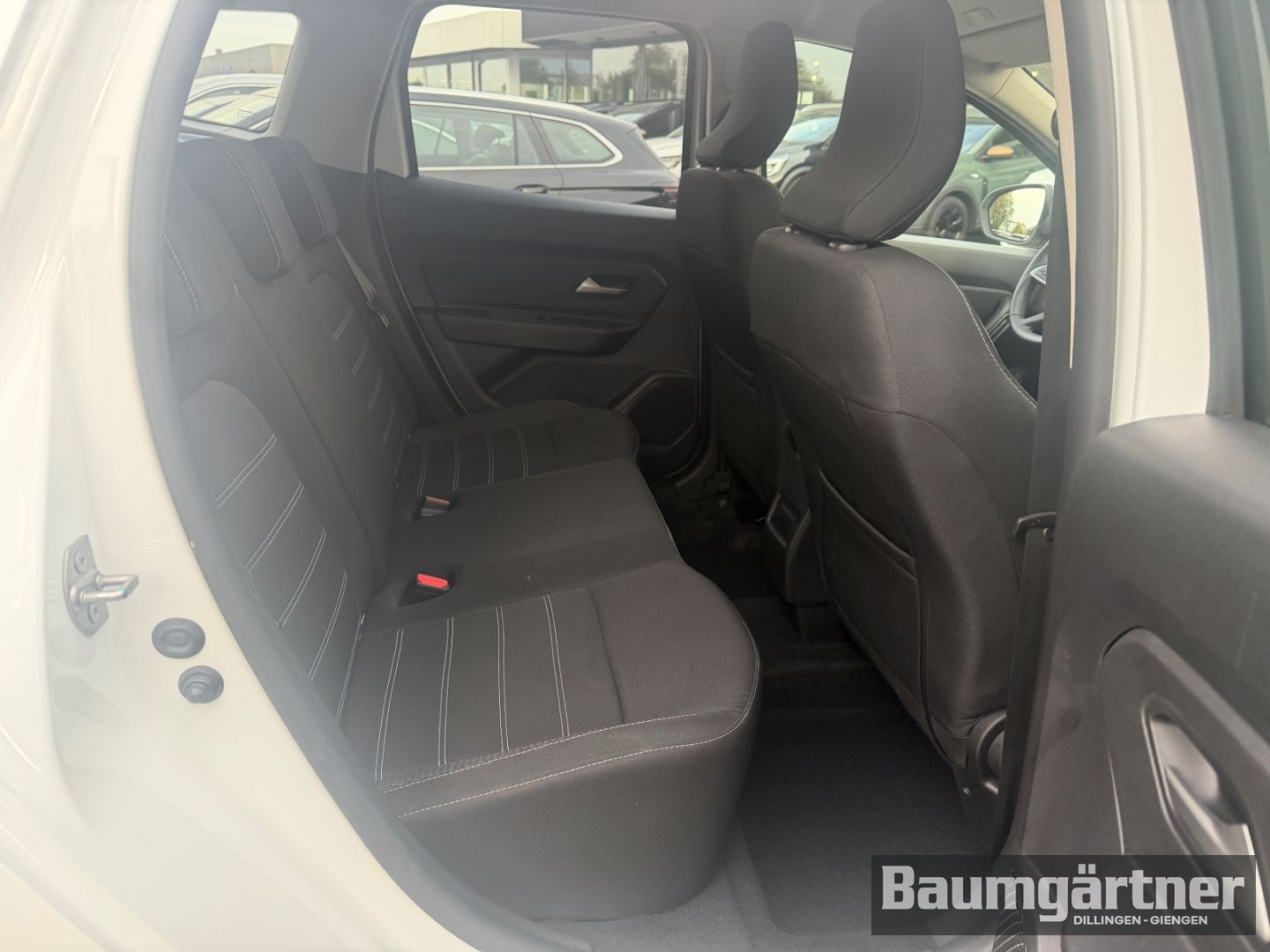 Fahrzeugabbildung Dacia Duster Journey TCe 150 EDC Kamera/PDC/AHK/Sitzh.