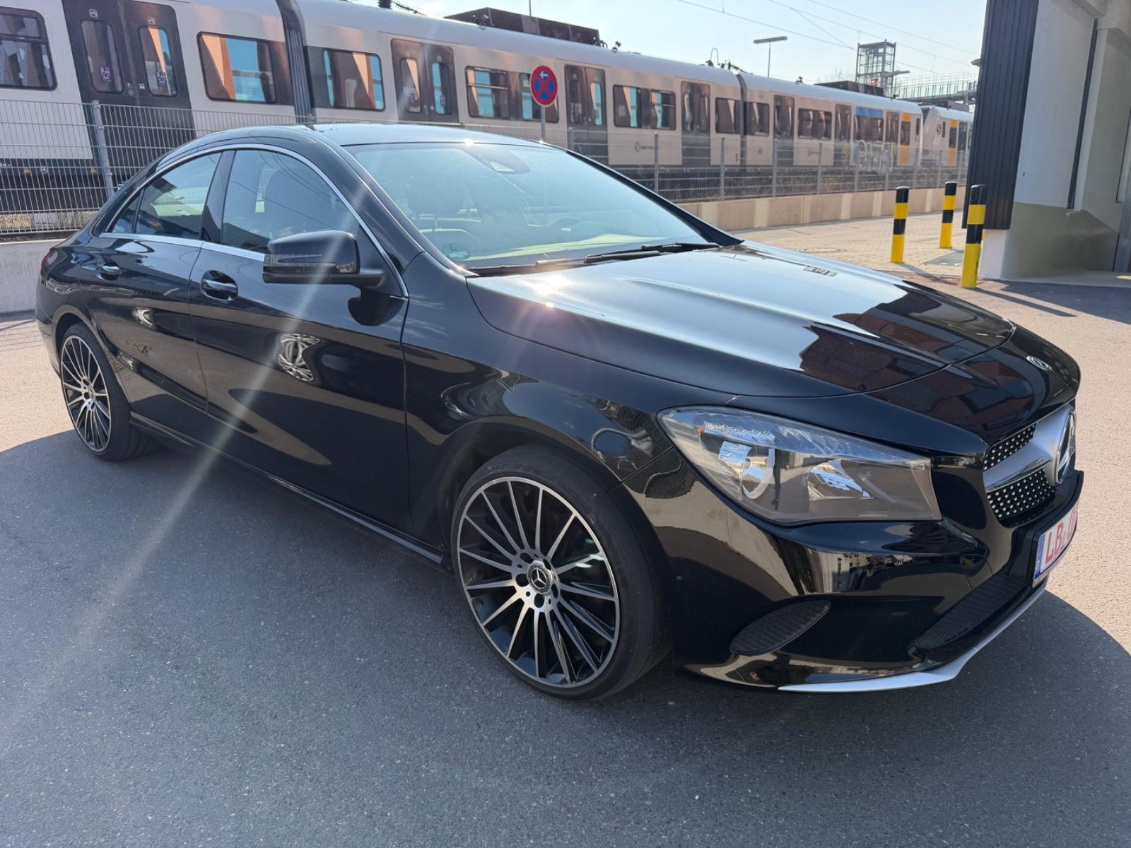 Mercedes-Benz CLA 220 4Matic