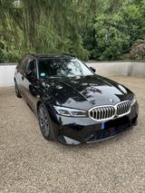 BMW 320d Touring M Sportpaket Automatik - BMW 320 mit Diesel-Antrieb: Kombi, Sportpaket