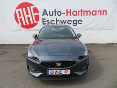 SEAT Leon 1.5 TSI FR Fahrass LED Navi Rfk Sitzhzg ACC SEAT Leon 1.5 TSI FR Fahrass LED Navi Rfk Sitzhzg ACC