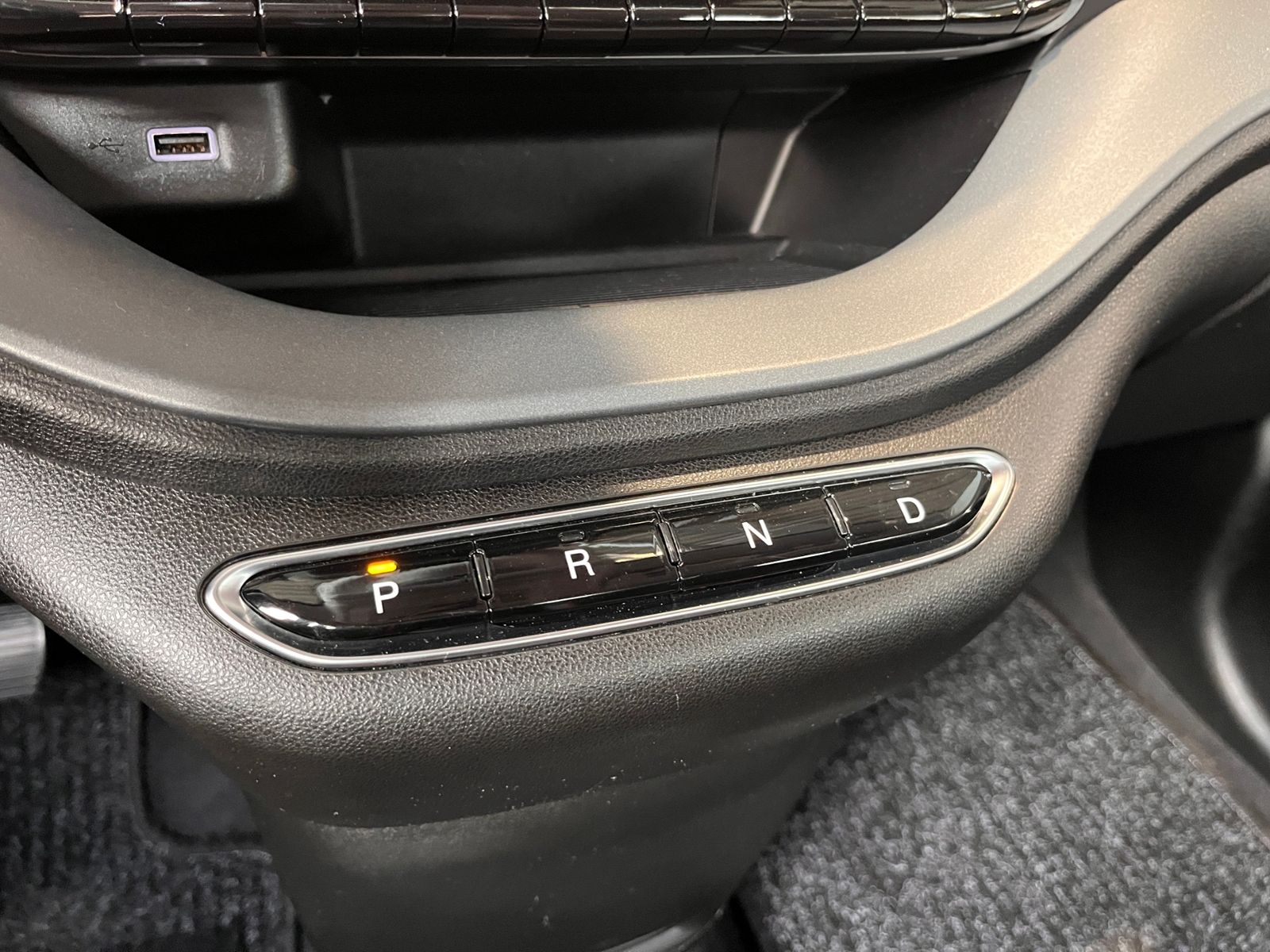 Fahrzeugabbildung Fiat 500e  42 kWh Akku Red NAVI KLIMA