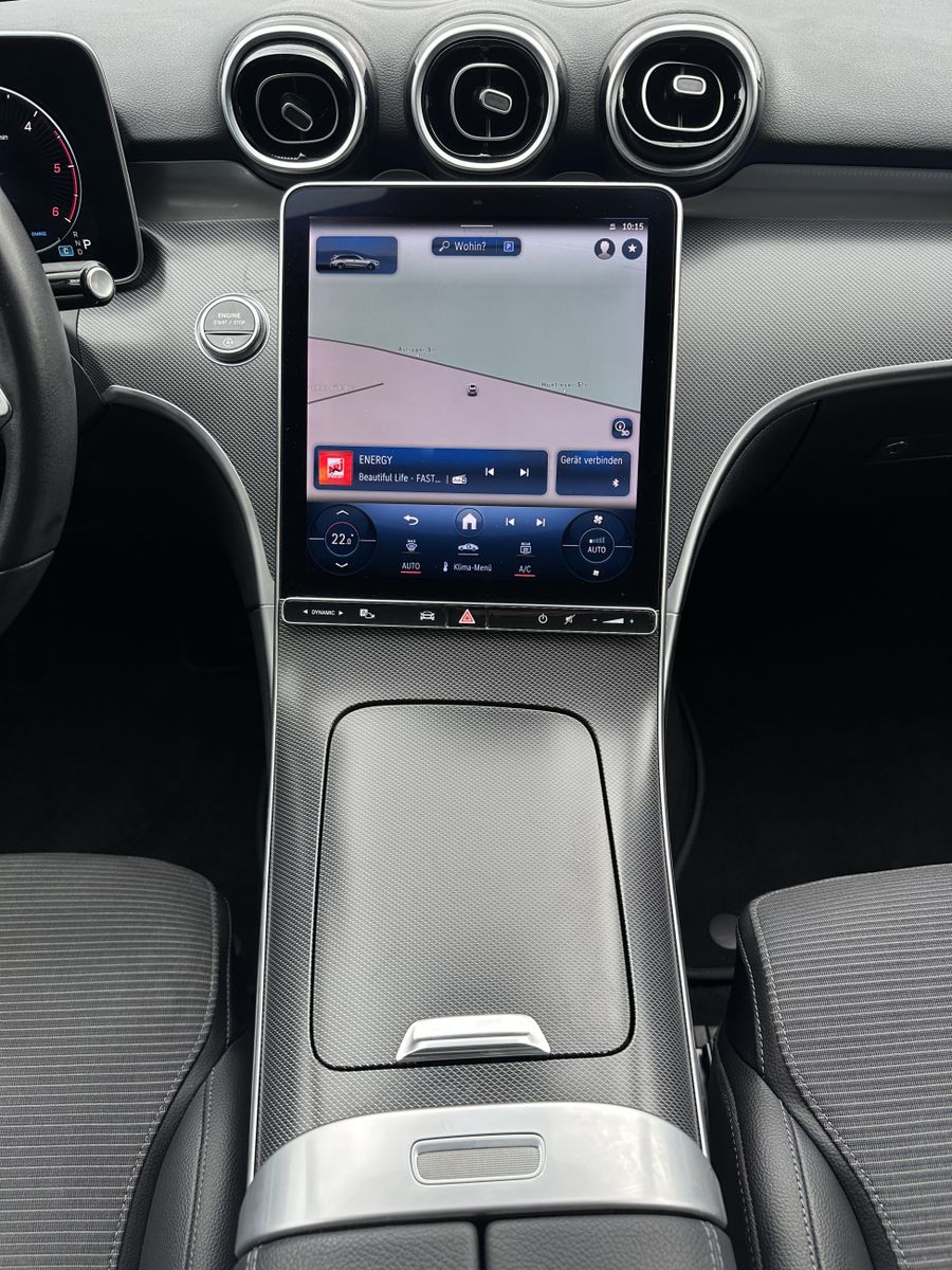 Fahrzeugabbildung Mercedes-Benz C 200d T Avantgarde NAV+LED+ACC+DISTRONIC+VCOCK