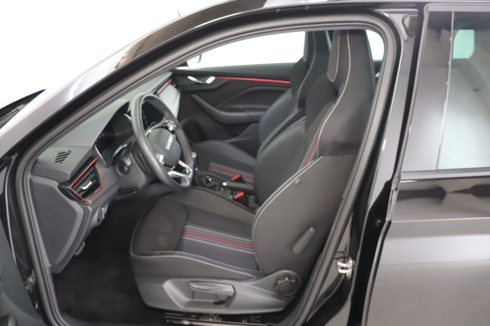 Fahrzeugabbildung SKODA Scala 1.0 TSI Sportback Monte Carlo