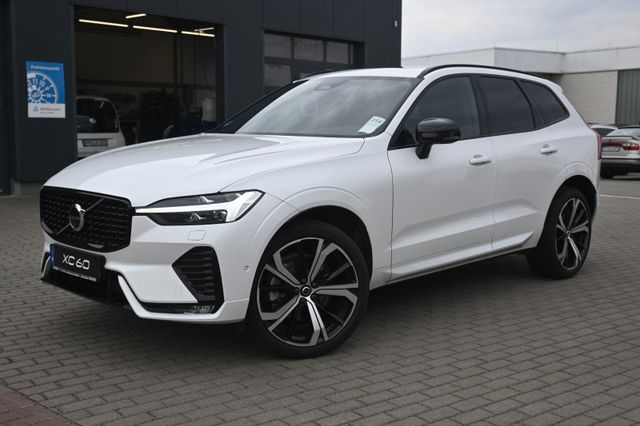 Volvo XC60 B4 Benzin FWD Plus Dark*STHZG*360°*ACC*AHK
