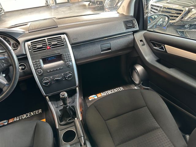 Mercedes-Benz B 200 *Panoramadach*Klimaanlage*elek.Fensterh.*