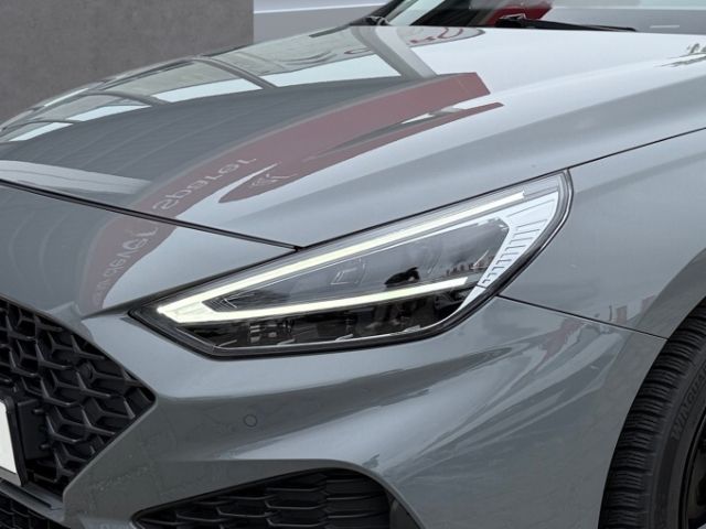 Fahrzeugabbildung Hyundai i30 cw N Line 1.5 T-GDI +KLIMA+NAVI+RFK+SHZ+CARP