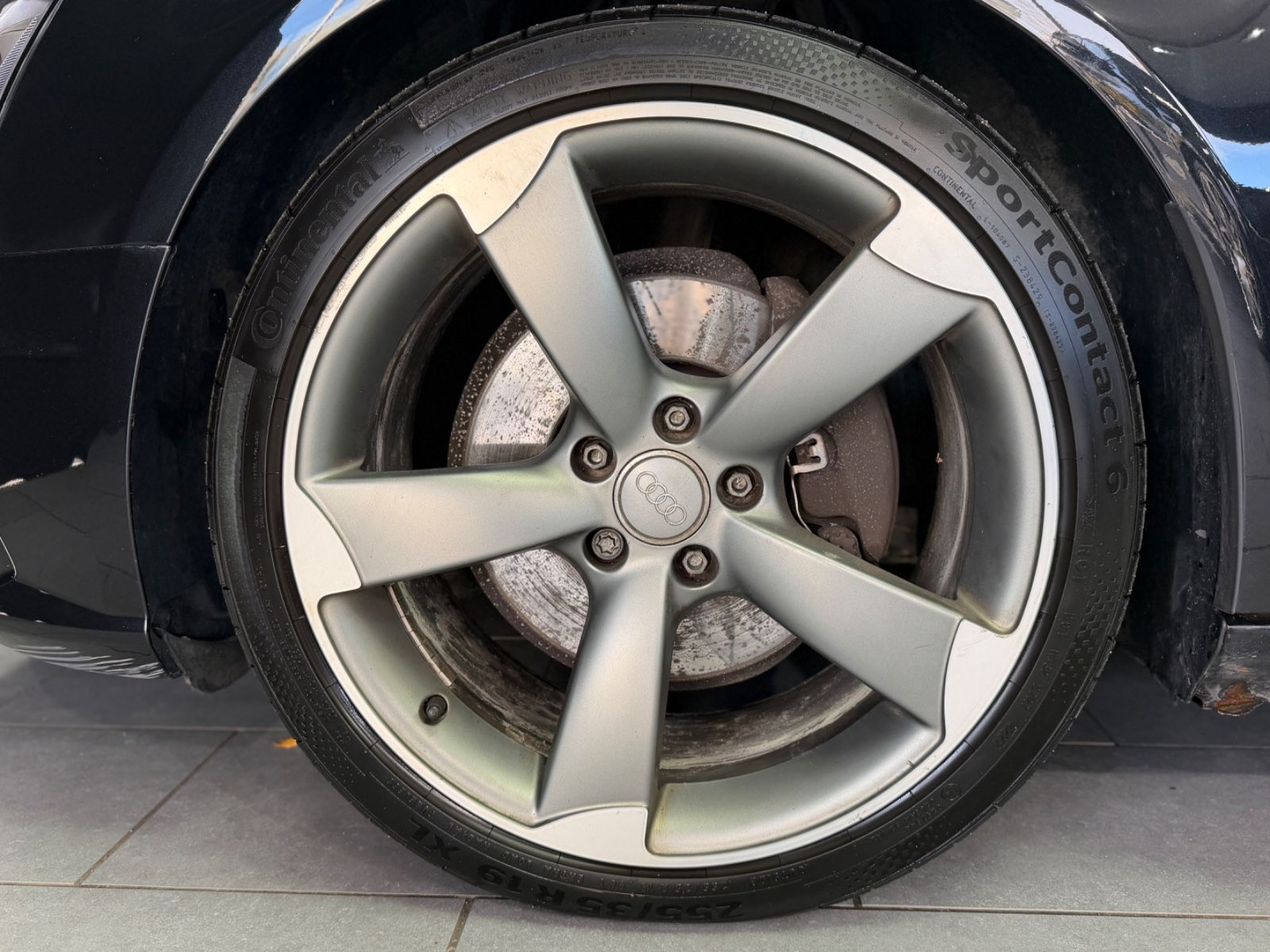 Fahrzeugabbildung Audi A4 Avant S line quattro|B&O|RS-SITZE|NAVI