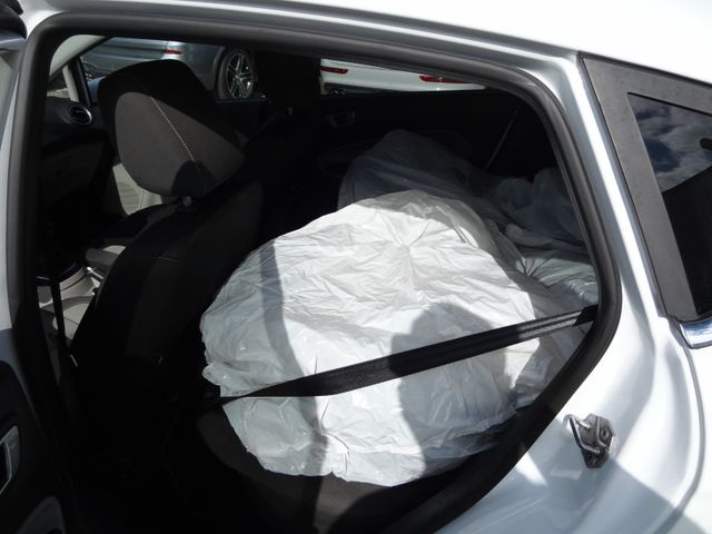 Fahrzeugabbildung Ford Fiesta Titanium/Klima/SitzH/ST-Felgen/125PS