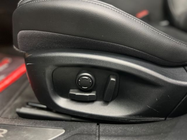 Jaguar XF Prestige/ 1.HAND/ 84.tKM/ 2016/ GARANTIE/ Jaguar XF Prestige/ 1.HAND/ 84.tKM/ 2016/ GARANTIE/