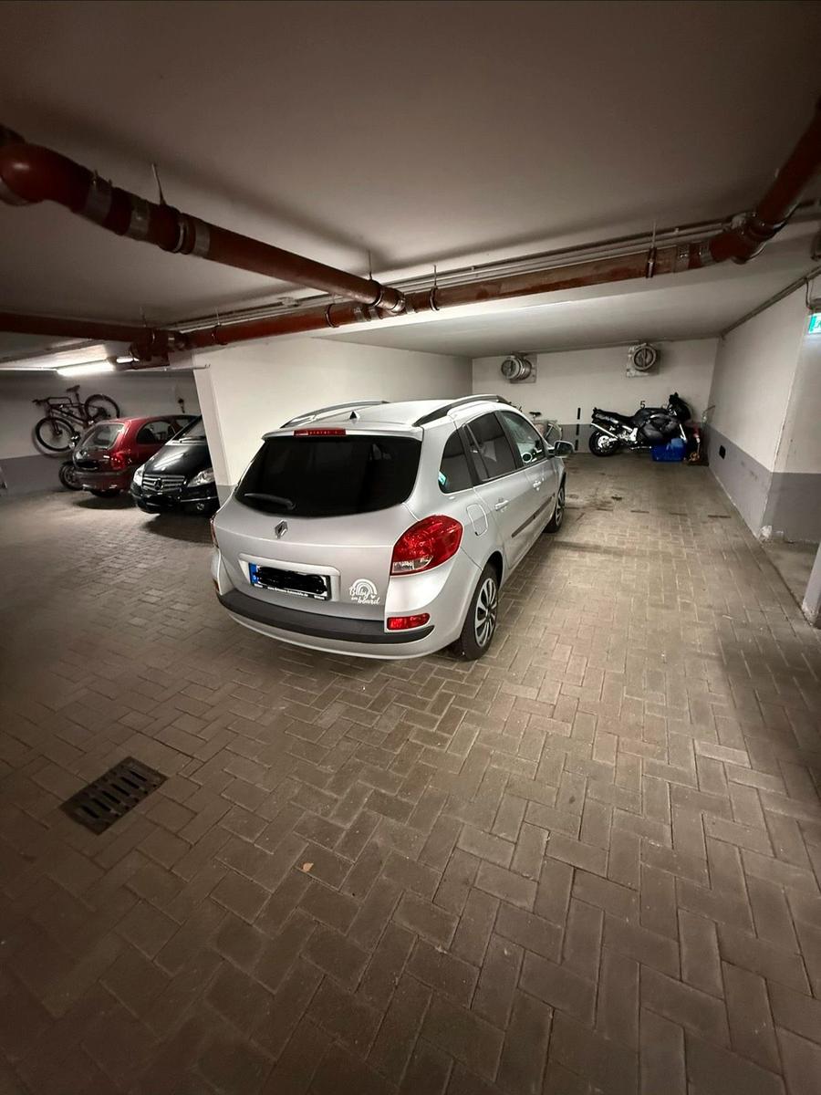Renault Clio 2011 — engine 75 HP (55kW)