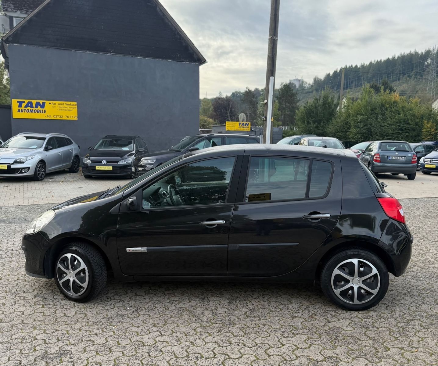 Fahrzeugabbildung Renault Clio III*Klima