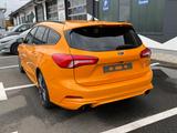 Ford Focus ST 2.3 EcoBoost AT Matrix-LED|SHZ|RFK - Ford Focus: Orange, ST