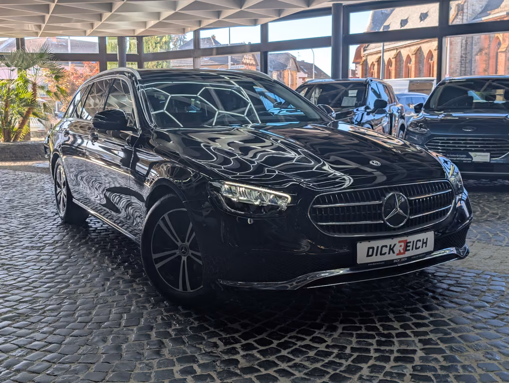 MercedesBenz E 200 d T Avantgarde WIDEAHKLEDERAMBIBURKAM 2022